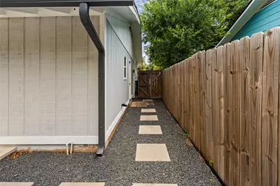 1606 Colony Creek Drive, Austin, TX 78758 - Photo 27