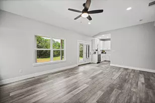231 N Rainbow Ranch Rd, Wimberley, TX 78676 - Photo 11