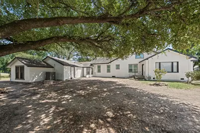 1707 N Travis Avenue, Cameron, TX 76520 - Photo 5