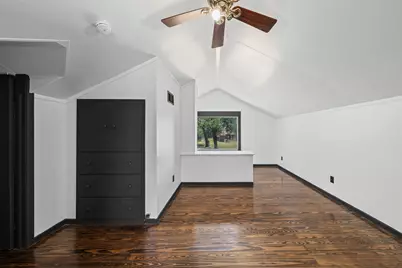 1707 N Travis Avenue, Cameron, TX 76520 - Photo 33