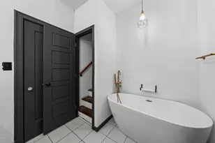 1707 N Travis Ave, Cameron, TX 76520 - Photo 25