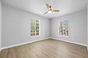 4709 Leslie Ave, Austin, TX 78721 - Photo 17