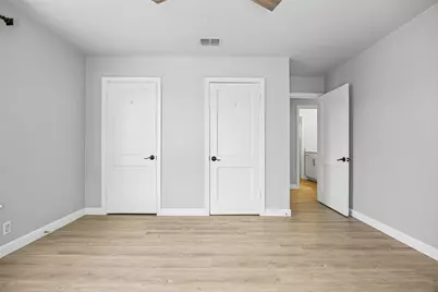 4709 Leslie Avenue, Austin, TX 78721 - Photo 13