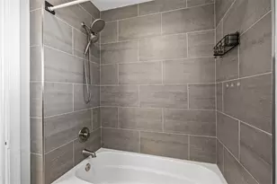 4709 Leslie Ave, Austin, TX 78721 - Photo 17