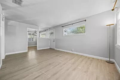 4709 Leslie Avenue, Austin, TX 78721 - Photo 5