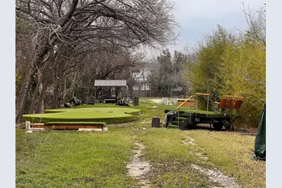 914 Shady Lane #Tract 1, Austin, TX 78702 - Photo 5