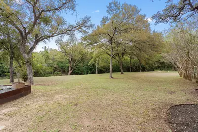 3002 Leaf Lane, Austin, TX 78759 - Photo 21