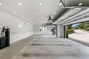 8801 Bellancia Dr, Austin, TX 78738 - Photo 29