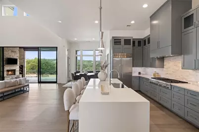 8801 Bellancia Drive, Austin, TX 78738 - Photo 17