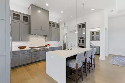 8801 Bellancia Drive, Austin, TX 78738 - Photo 7