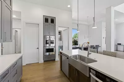 8801 Bellancia Drive, Austin, TX 78738 - Photo 9