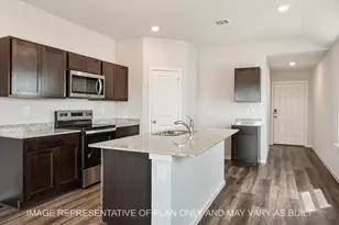 305 Pickel Dr, Rockdale, TX 76567 - Photo 3