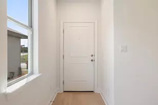 108 Tenny Ln, Kyle, TX 78640 - Photo 5