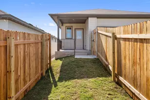 108 Tenny Ln, Kyle, TX 78640 - Photo 33