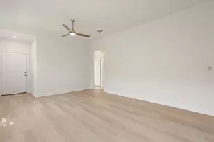 108 Tenny Ln, Kyle, TX 78640 - Photo 7