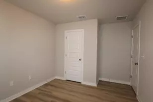4513 Bridal Veil Dr, Austin, TX 78747 - Photo 19