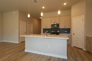 4513 Bridal Veil Dr, Austin, TX 78747 - Photo 7