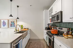 3012 E 14th 1/2 St, Austin, TX 78702 - Photo 9