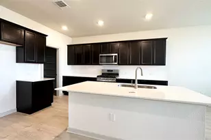 2312 Tucker Ln, Austin, TX 78754 - Photo 7