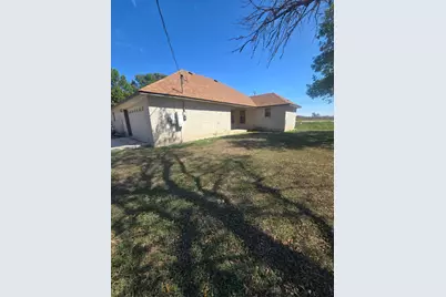 1019 San Jacinto Street, Lockhart, TX 78644 - Photo 23
