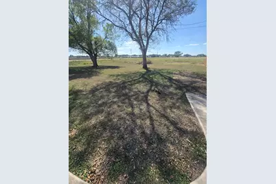 1019 San Jacinto Street, Lockhart, TX 78644 - Photo 25