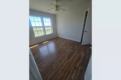 1019 San Jacinto Street, Lockhart, TX 78644 - Photo 11