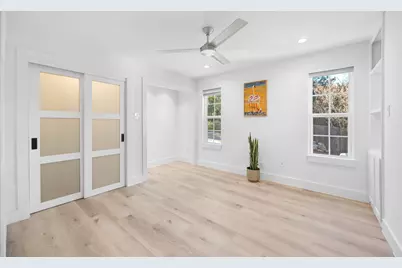 2419 Trail Of Madrones, Austin, TX 78746 - Photo 17