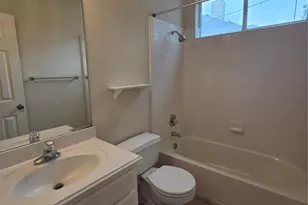 3208 Santee Dr, Austin, TX 78738 - Photo 9