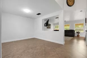 915 Tanglewood Dr, Leander, TX 78641 - Photo 11