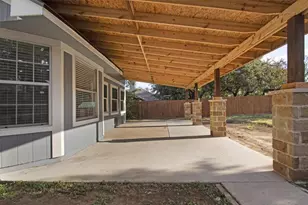 915 Tanglewood Dr, Leander, TX 78641 - Photo 31