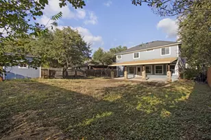 915 Tanglewood Dr, Leander, TX 78641 - Photo 37