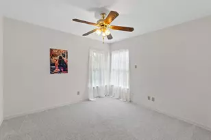 8301 Polar Dr, Austin, TX 78757 - Photo 21