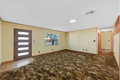 203 Broadmoor Drive, Fredericksburg, TX 78624 - Photo 5