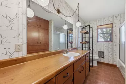 203 Broadmoor Drive, Fredericksburg, TX 78624 - Photo 19