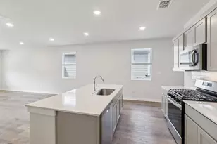 123 Two Bits Ln, Elgin, TX 78621 - Photo 11