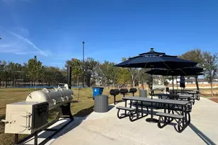 123 Two Bits Ln, Elgin, TX 78621 - Photo 37