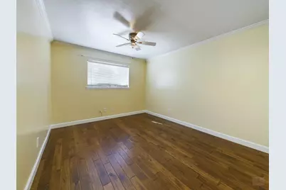 803 W 28th Street #206, Austin, TX 78705 - Photo 5