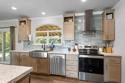 5040 County Road 320, Rockdale, TX 76567 - Photo 9