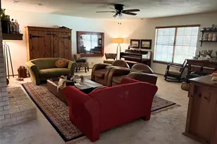 203 Oakwood Dr, Georgetown, TX 78628 - Photo 7