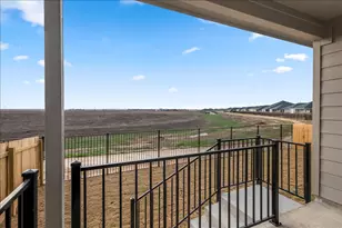 212 Seven Seas Dr, Kyle, TX 78640 - Photo 7