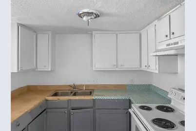 8611 Putnam Drive #102, Austin, TX 78757 - Photo 5