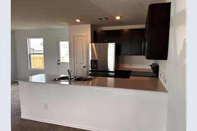 101 Hellcats Way, Jarrell, TX 76537 - Photo 5