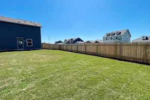 101 Hellcats Wy, Jarrell, TX 76537 - Photo 29