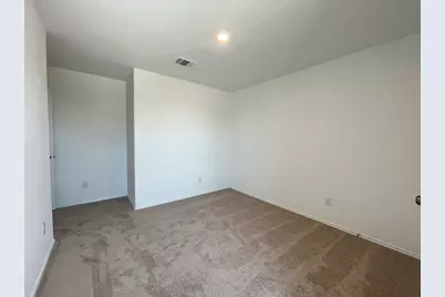 101 Hellcats Way, Jarrell, TX 76537 - Photo 17