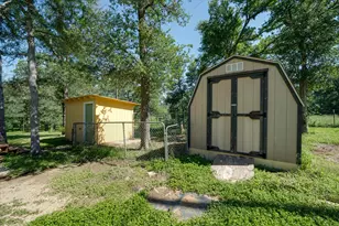 1732 Watterson Rd, Red Rock, TX 78662 - Photo 17