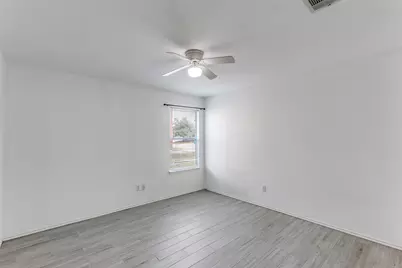 133 Sylvan Street, Hutto, TX 78634 - Photo 9