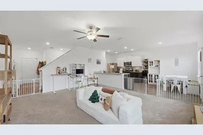 3965 Prairie Creek Creek, New Braunfels, TX 78132 - Photo 9