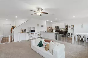 3965 Prairie Creek Creek, New Braunfels, TX 78132 - Photo 9