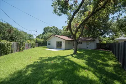 2902 Silverleaf Drive, Austin, TX 78757 - Photo 25