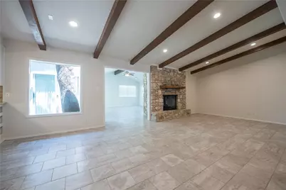 2902 Silverleaf Drive, Austin, TX 78757 - Photo 5